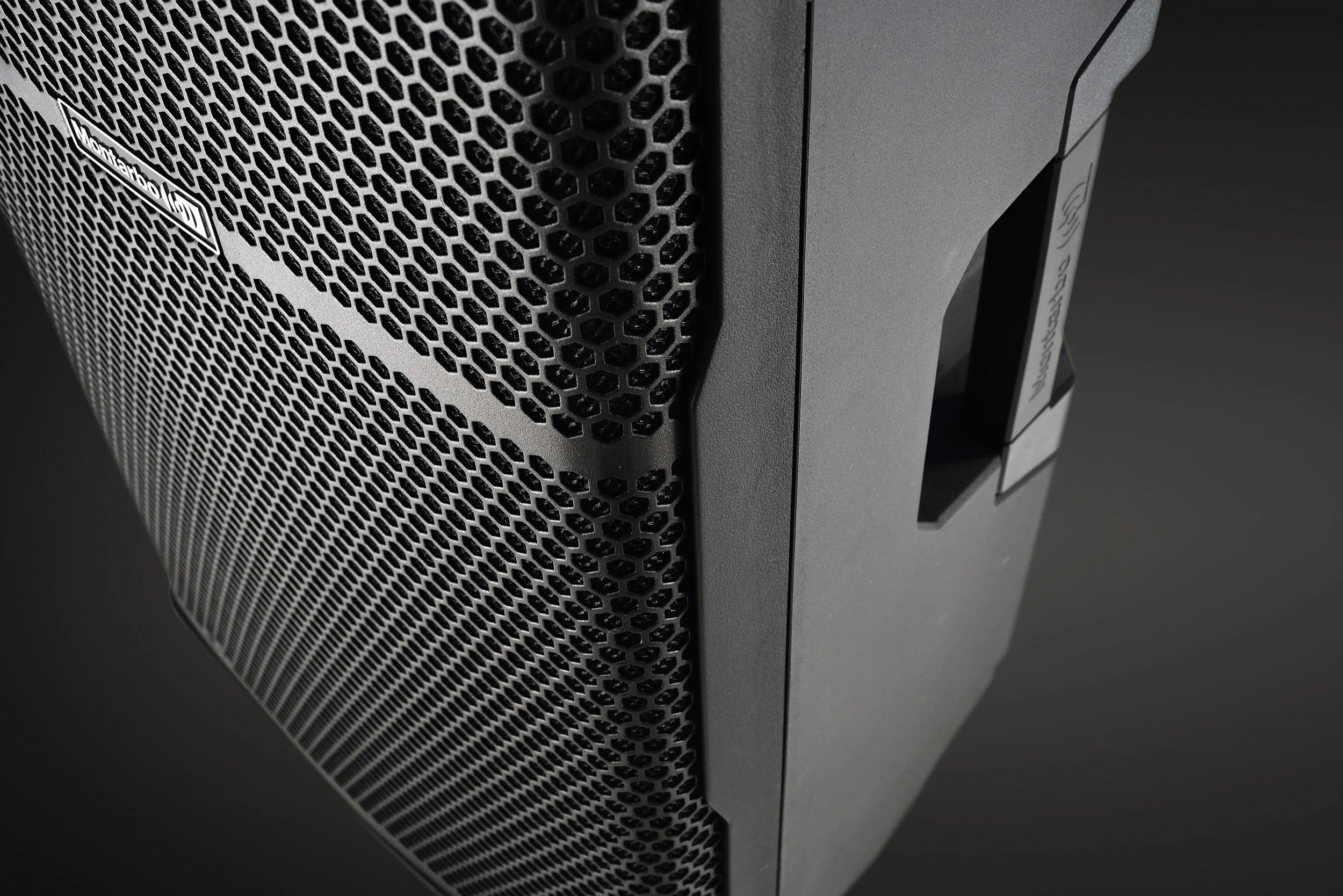 B108 -8" ACTIVE LOUDSPEAKER 120V NA gallery 11