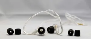 Dekoni Premium Memory Foam Isolation Earphone Tips black - 4.9mm - LARGE 13mm gallery 1