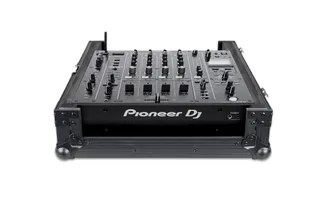 Headliner Pitch Black Flight Case for DJM-A9